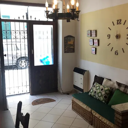 Apartment New Maria's House Livorno. Il Cisternone