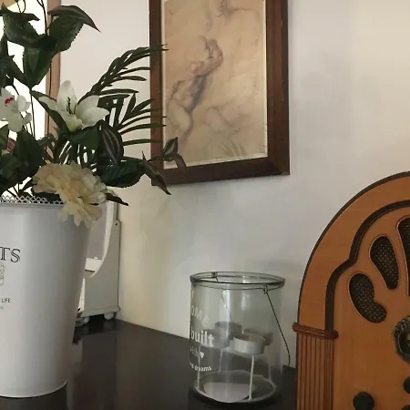 New Maria's House Livorno. Il Cisternone Apartment *