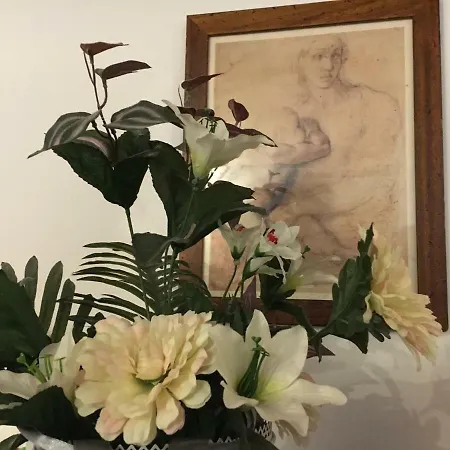 New Maria's House Livorno. Il Cisternone Apartment *