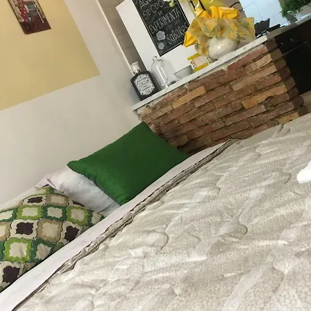 New Maria's House Livorno. Il Cisternone